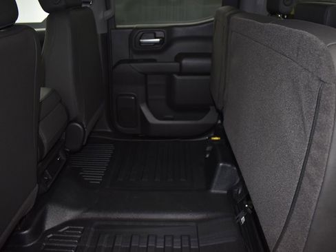 New 2026 Chevrolet Silverado 1500 W/T w/ WT Value Package image 17