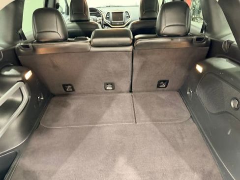 Used 2016 Jeep Cherokee High Altitude image 26