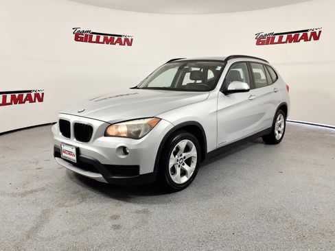 Used 2014 BMW X1 sDrive28i image 3