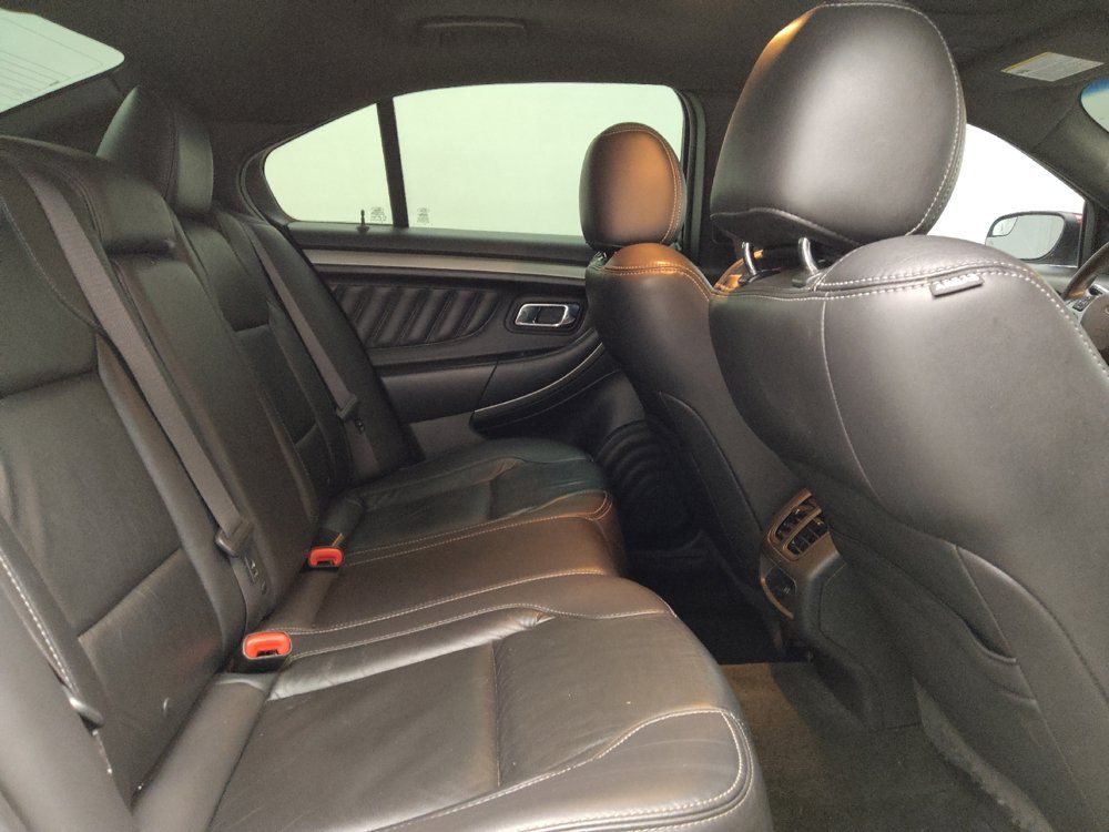 Used 2018 Ford Taurus SEL w/ Equipment Group 201A FWD image 19
