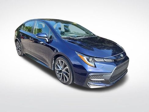Used 2021 Toyota Corolla SE FWD image 3