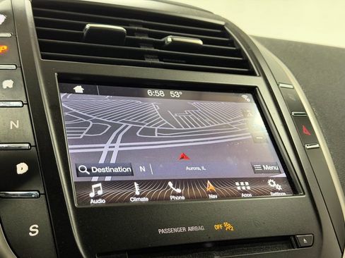 Used 2019 Lincoln MKC Select w/ Select Plus Package image 18