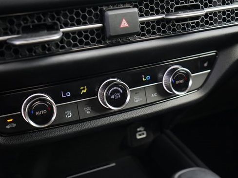 Certified 2023 Honda HR-V EX-L image 26