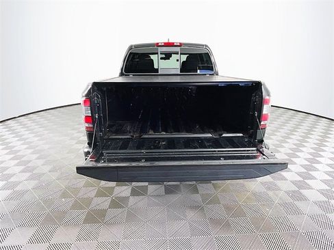 Used 2022 Nissan Frontier SV image 25