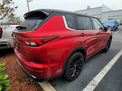 Used 2023 Mitsubishi Outlander SEL image 4