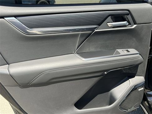 New 2025 GMC Acadia Elevation image 20