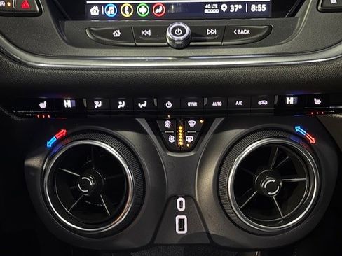 Used 2022 Chevrolet Blazer LT image 20