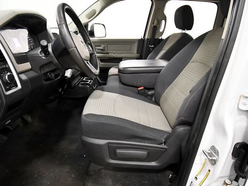 Used 2010 Dodge Ram 2500 Truck SLT AWD/4WD image 13