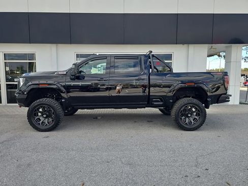 New 2026 GMC Sierra 2500 AT4 w/ Technology Package image 4