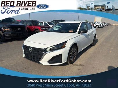 Used 2025 Nissan Altima 2.5 SV