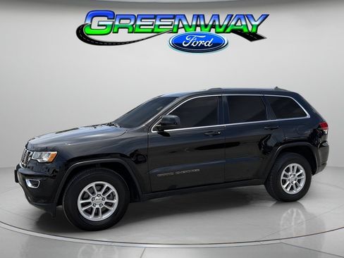 Used 2020 Jeep Grand Cherokee Laredo RWD image 1