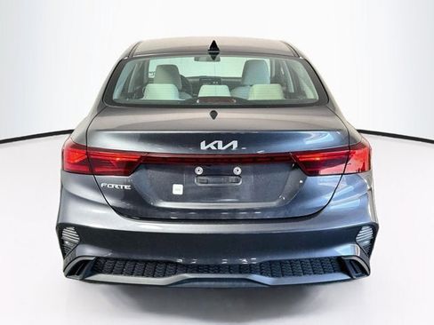 Certified 2023 Kia Forte LXS FWD image 6