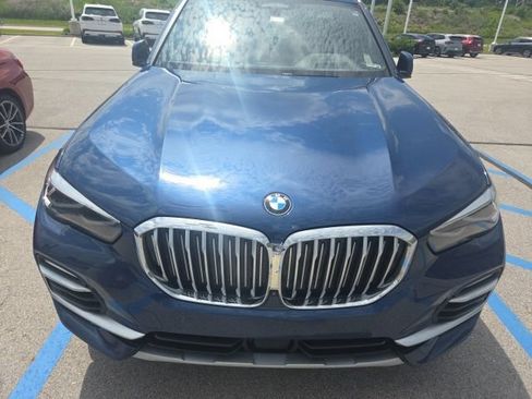 Used 2021 BMW X5 xDrive40i w/ Premium Package AWD/4WD image 2
