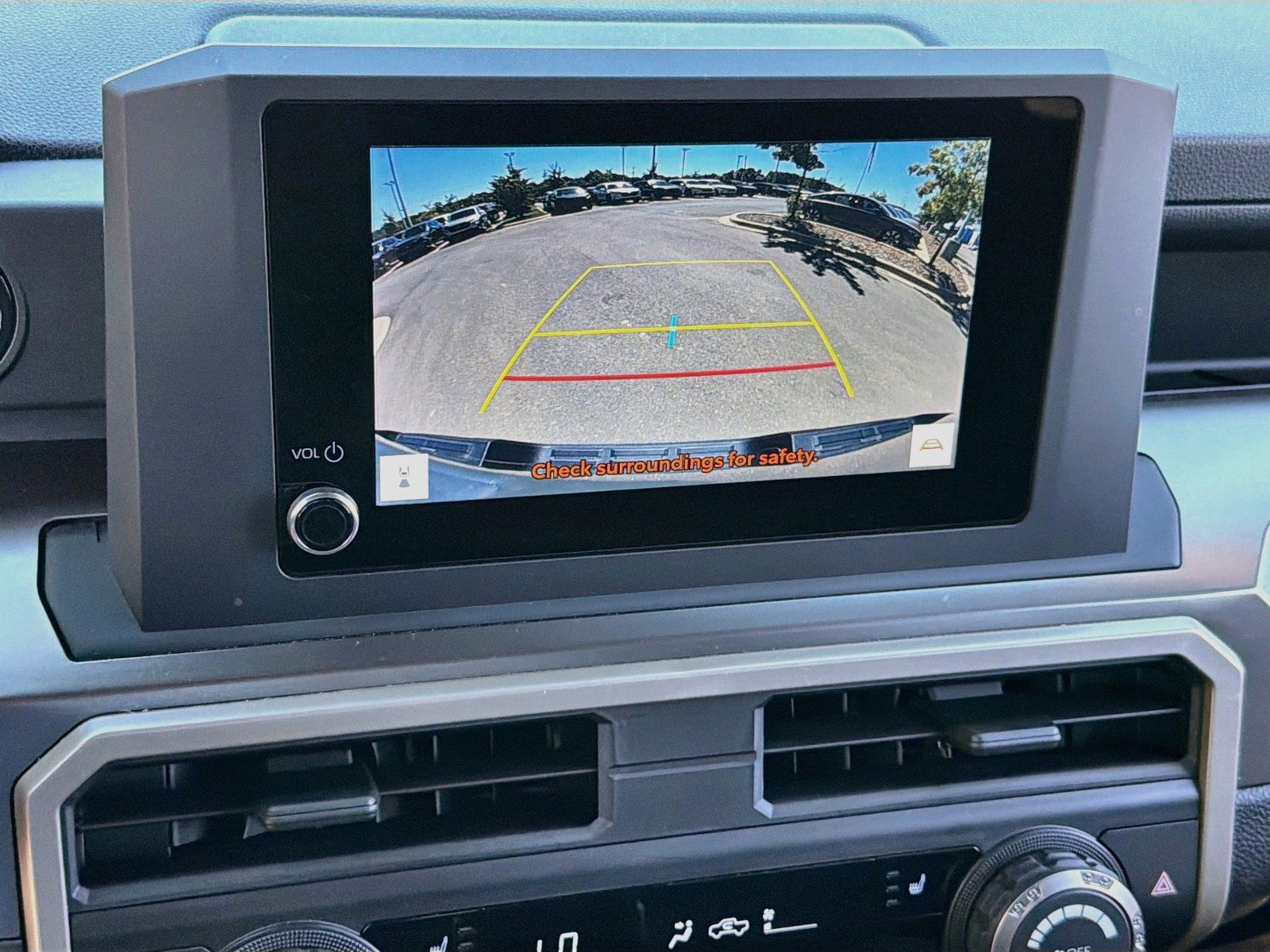 Used 2025 Toyota Tacoma SR5 RWD image 10