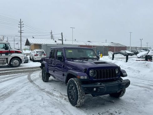 New 2026 Jeep Gladiator Sport AWD/4WD image 12