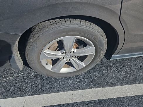 Used 2019 Honda Odyssey EX-L image 11