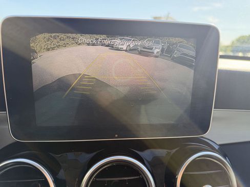 Used 2015 Mercedes-Benz C 300 4MATIC Sedan image 18