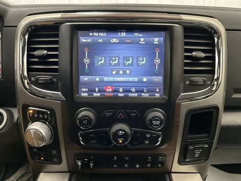 Used 2018 RAM 1500 Laramie w/ Convenience Group AWD/4WD image 21