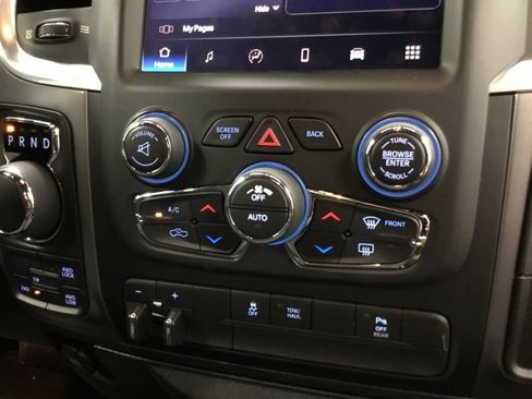Used 2022 RAM 1500 Warlock AWD/4WD image 22