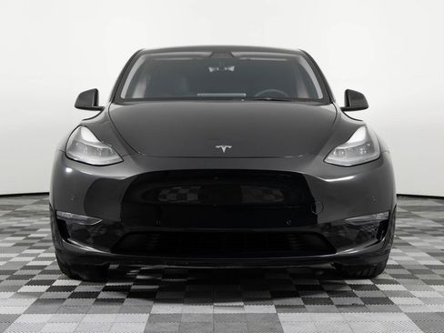 Used 2022 Tesla Model Y Performance image 12