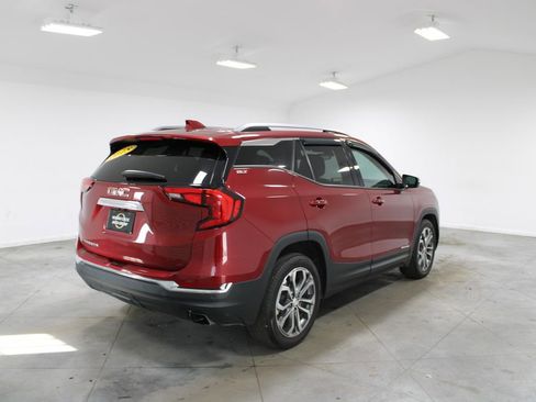 Used 2018 GMC Terrain SLT w/ Preferred Package image 9