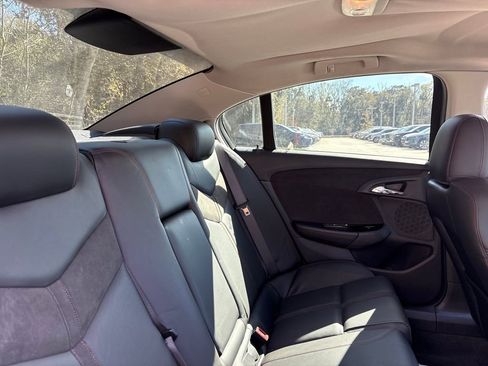 Used 2015 Chevrolet SS image 29