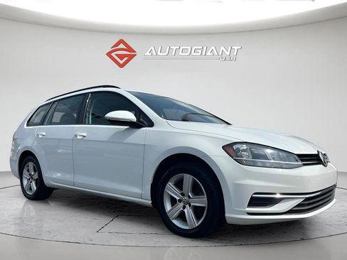Used 2019 Volkswagen Golf S AWD/4WD image 10
