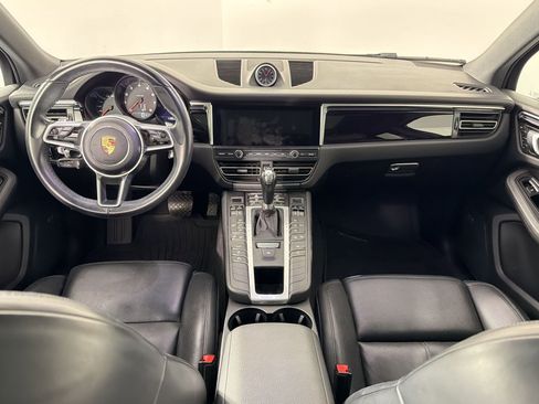 Used 2020 Porsche Macan AWD/4WD image 20