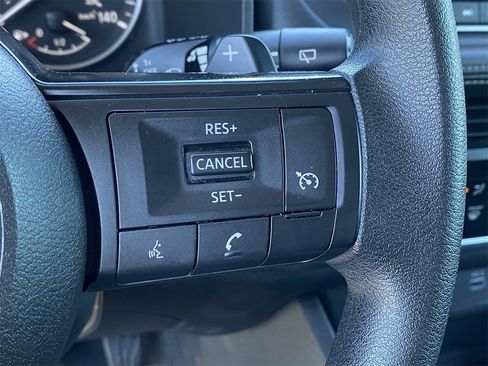 Certified 2023 Nissan Rogue S image 31