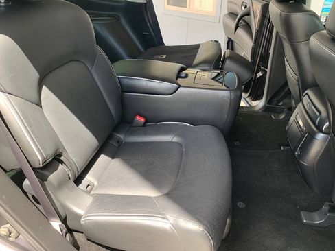 Used 2023 INFINITI QX80 Premium Select w/ Cargo Package AWD/4WD image 13