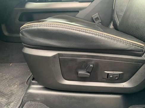 Used 2024 RAM 2500 Laramie w/ Night Edition image 41