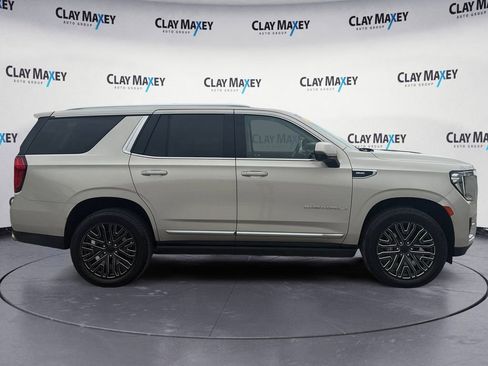 Used 2021 GMC Yukon Denali w/ Denali Premium Package AWD/4WD image 6