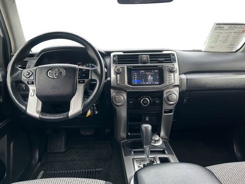 Used 2016 Toyota 4Runner SR5 AWD/4WD image 12