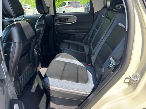 Used 2025 Ford Bronco Sport Outer Banks AWD/4WD image 10