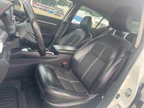 Used 2023 Nissan Altima 2.5 SR FWD image 18