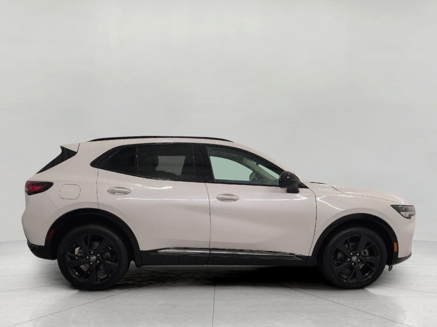 Used 2023 Buick Envision Essence w/ Sport Touring Package AWD/4WD image 11