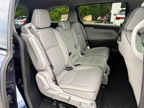 Used 2022 Honda Odyssey Elite image 14