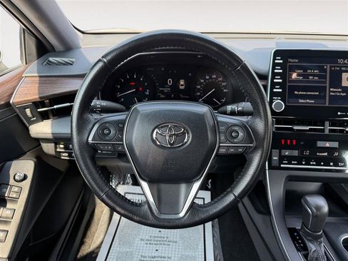 Used 2019 Toyota Avalon XLE w/ Moonroof Package FWD image 14