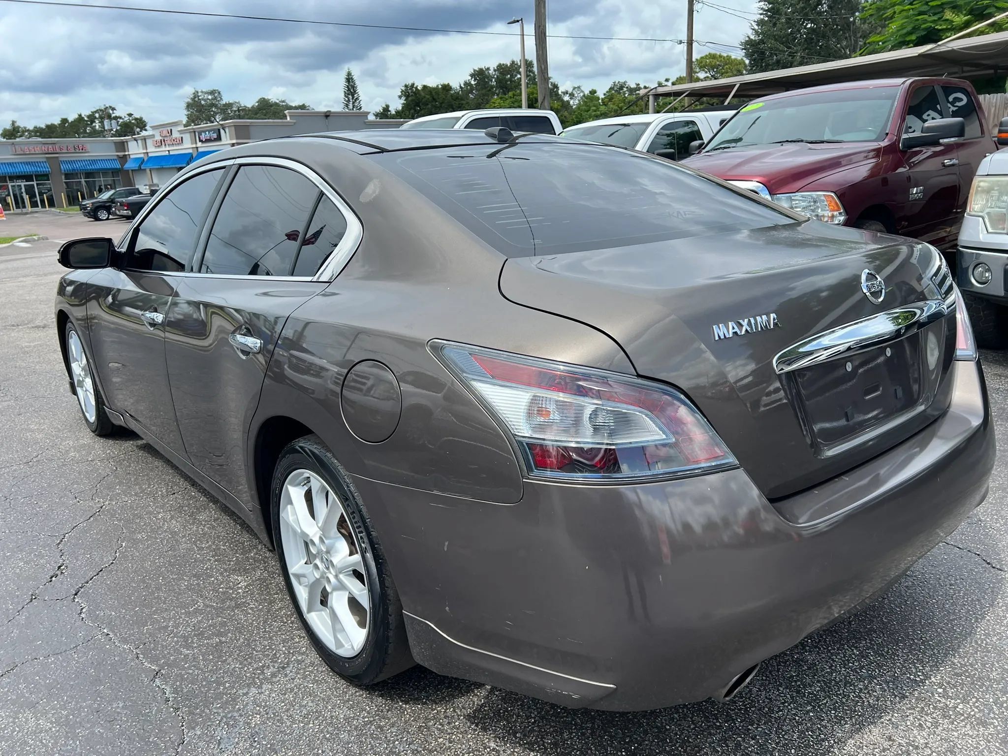 Used 2014 Nissan Maxima 3.5 SV w/ Premium Package FWD image 7