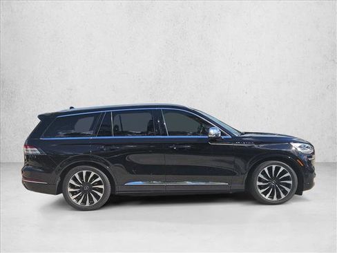 Used 2020 Lincoln Aviator Black Label Grand Touring w/ Class IV Trailer Tow Package image 4
