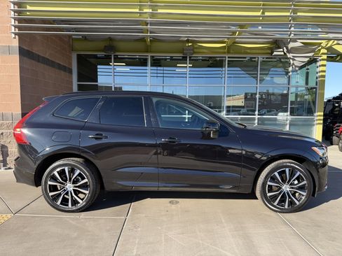 Used 2024 Volvo XC60 B5 Plus w/ Protection Package Premier image 9