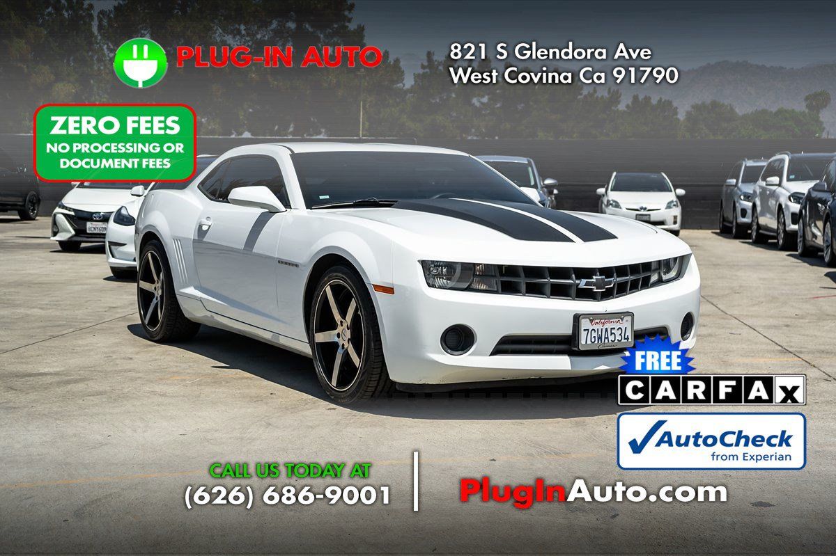Used 2012 Chevrolet Camaro LS RWD image 3