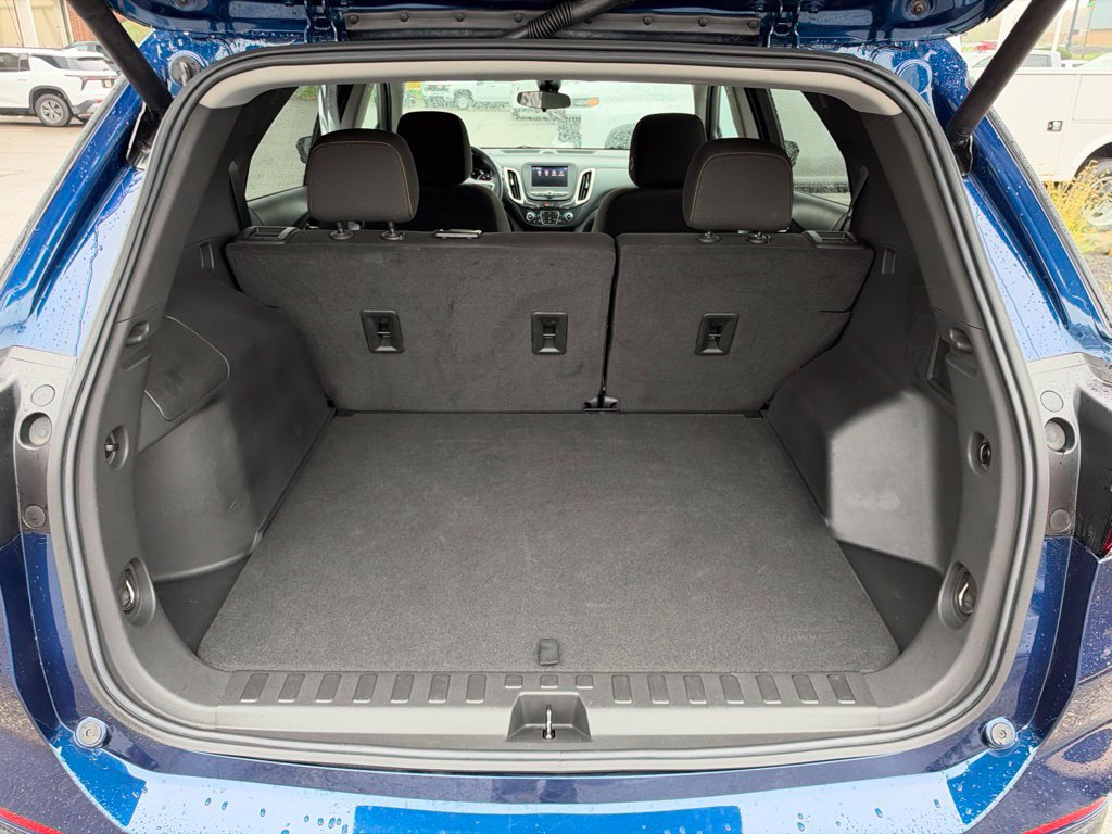 Used 2023 Chevrolet Equinox LT FWD image 32