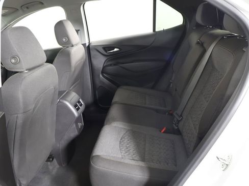 Used 2023 Chevrolet Equinox LT image 34