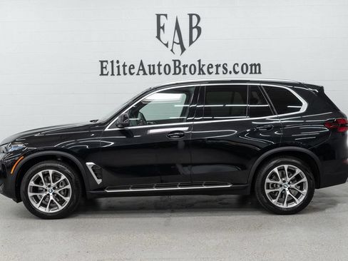 Used 2026 BMW X5 xDrive40i AWD/4WD image 2