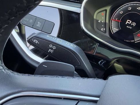 Used 2023 Audi Q3 2.0T Premium Plus w/ Premium Plus Package AWD/4WD image 27