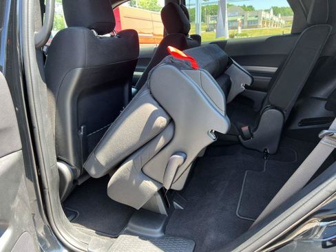 Used 2023 Dodge Durango GT AWD/4WD image 5
