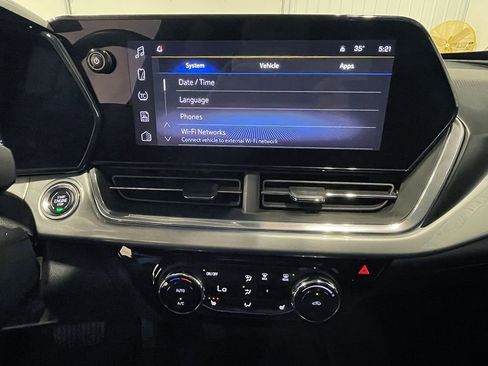 Used 2024 Chevrolet Trax LT w/ Driver Confidence Package image 30