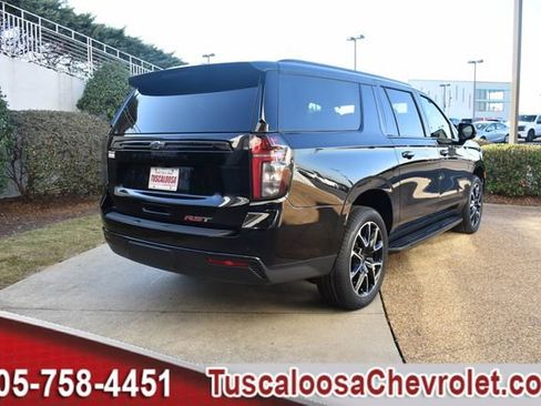 Certified 2024 Chevrolet Suburban RST image 12