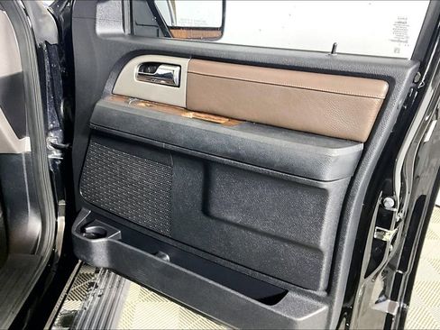 Used 2017 Ford Expedition King Ranch image 19
